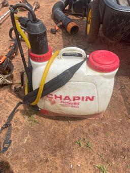 L- backpack sprayer