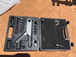 P Ratcheting Socket set