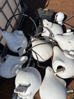 H- gourd rack with crescent gourd birdhouses