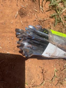 I - 8mm wrenches