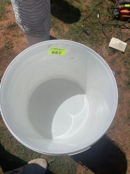 I - 25 mini buckets