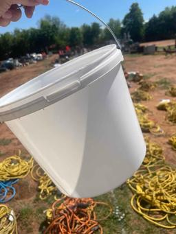 I - 25 mini buckets