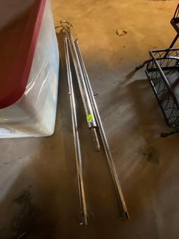 Small expandable poles