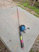Shakespeare Tiger Reel on Zebco Fishing Rod.. Outdoor Recreation.
