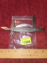 Vintage, 1972 Camillus US Camping Knife. Made in USA.