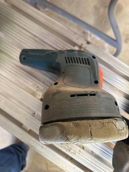 Black and decker sander
