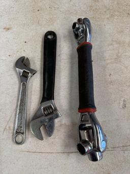 Black and decker socket and two Crescent branches three times the money