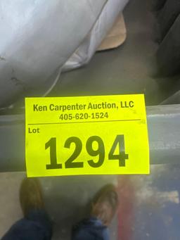Mixed lot with liquid nail, flex seal, spray paint and more