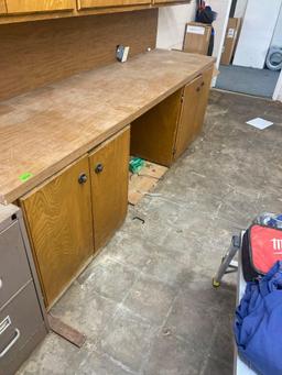 Cabinet - Contents not included Must bring help to load measurements in the photos PICK ON DAY 2