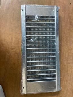 Air vents size in photo