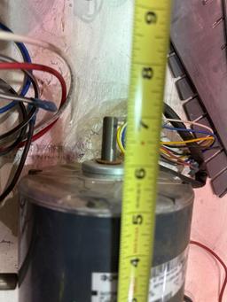 Condenser fan motor