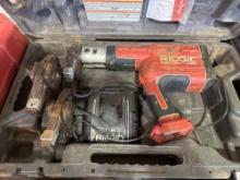 Ridgid RP 210-compact press tool kit in case