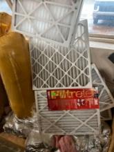 Air filters Misc Pieces of insulation Sizes in photos