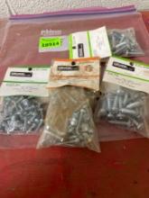 Screws sizes in photos