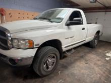 2003 Dodge ram 2500, With Hemi. New engine in 2021. Odometer In photo.