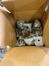 Mixed lot of fittings, plumbing items and electrical items