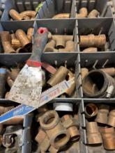 Mixed lot of brass/copper fittings