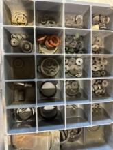 Mixed lot of various items