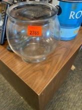 Glass bowl