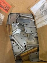 Box of door hinges