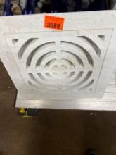 Floor drain with grate