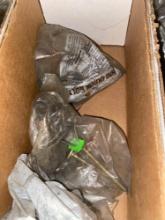 Handle screws, closet bolts