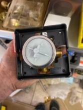 Delta tub and shower valve