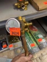 Delta tub and shower valve