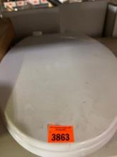 Toilet seat