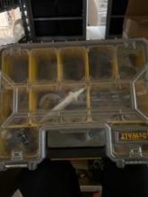 Delta storage container, with fittings inside