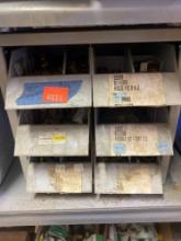 Metal hardware organizer with contents Contents and measurements in photos