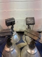 Industrial ceiling lamps 4 times the money must bring help to load measurements in photos