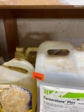 Refrigerant oil, herbicide