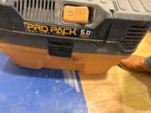 Pro pack wet/dry vac