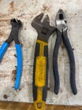 end cutting pliers, adjustable wrench and pliers 3 times the oney