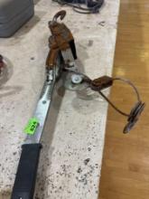 Hand operated winch puller
