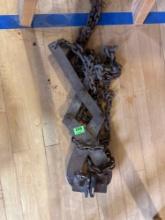 Item appears to be a chain hoist