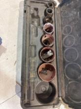 Hole saw kit, missing pieces