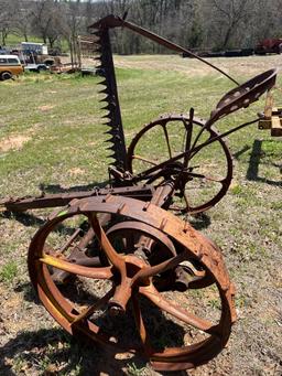 Vintage sickle cutter must bring help to load Condition unknown