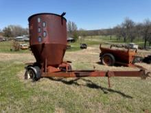 Feed mixer must bring help to load Condition unknown