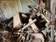 Miscellaneous items/scrap metal Must bring help to load