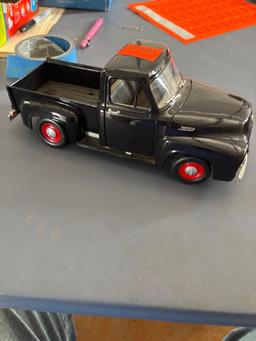 1953 Ford F100, metal, missing the driver side rear tire