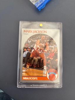 Mark jackson #205 NBAHOOPS featuring Menendez brothers in background basketball card and 1960s