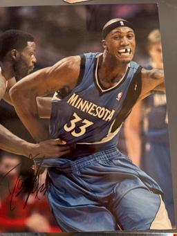Basketball signed photos Dante Cunningham, Luke Ridenhour, Logan Hazareno, Darrel Arthur