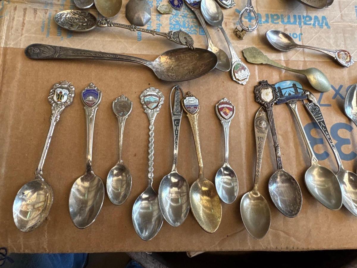 Collectible spoons