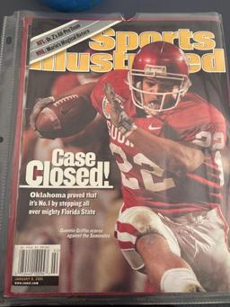 Sports illustrated January 8, 2001 edition featuring an Oklahoma University player Quentin Griffin