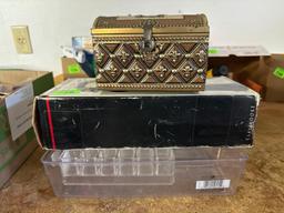 Cosmetics tray, Emergency light, tin box