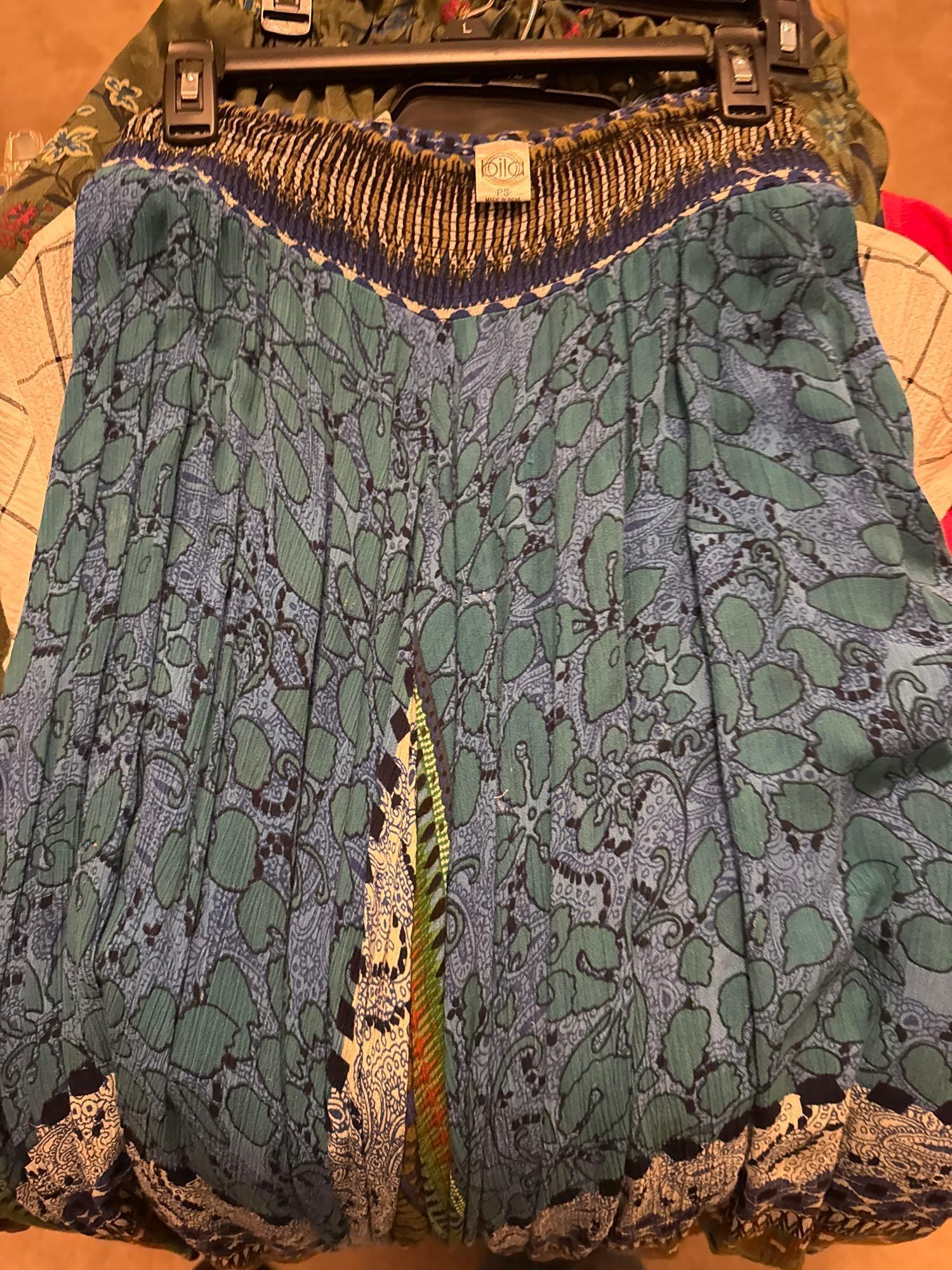 Pants blouses see photos for sizes