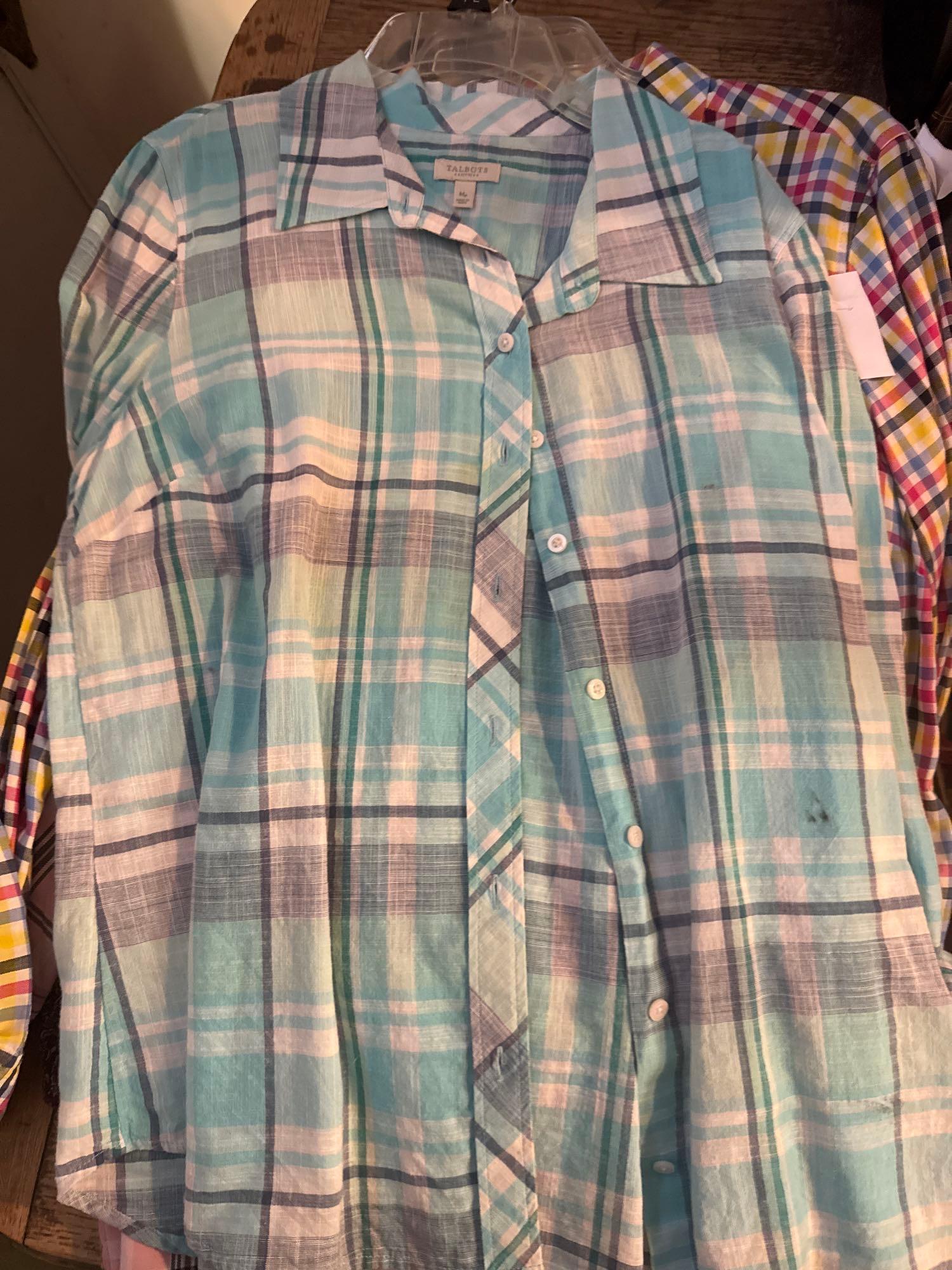 Womens blouses and shirts sizes 810, mediums, 63 pieces