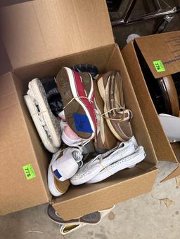 Box of tennis shoes size 5 16 pairs